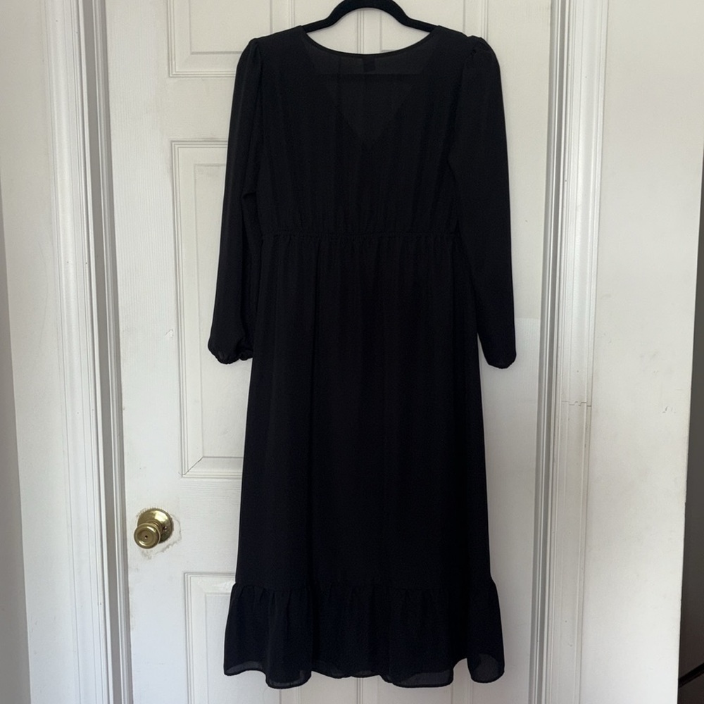 Old Navy Waist Defined Wrap Front Georgette Midi Dress - Picture 5 of 6